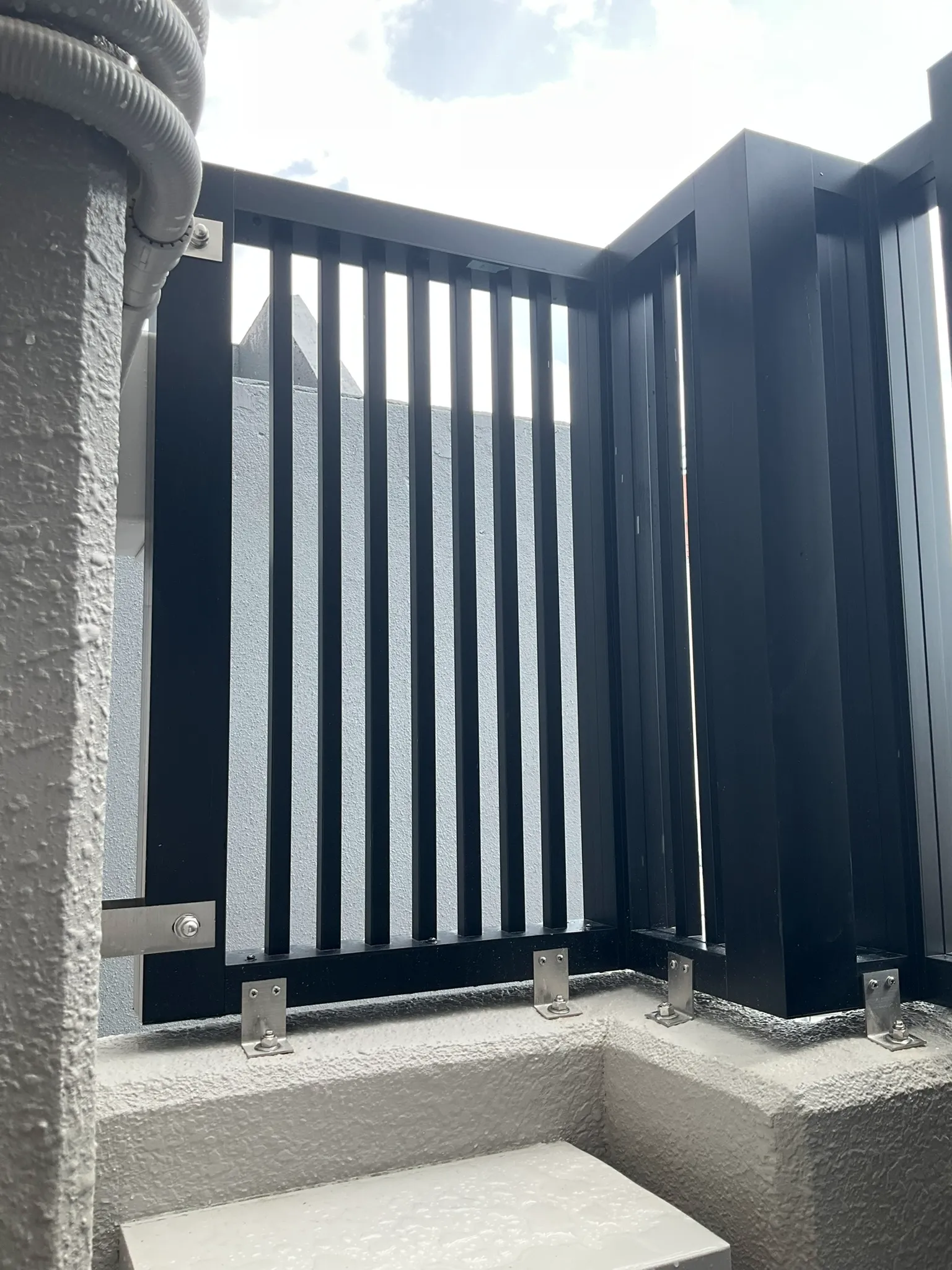 SENJU建築工房のフェンス工事事例